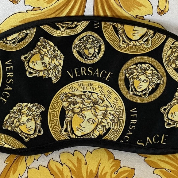 Versace Sleep Mask - Picture 1 of 4